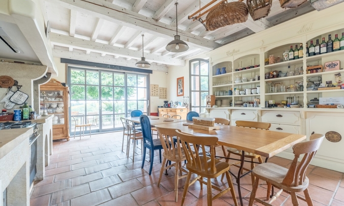 Magnifique gîte entier avec piscine et vue 36 €