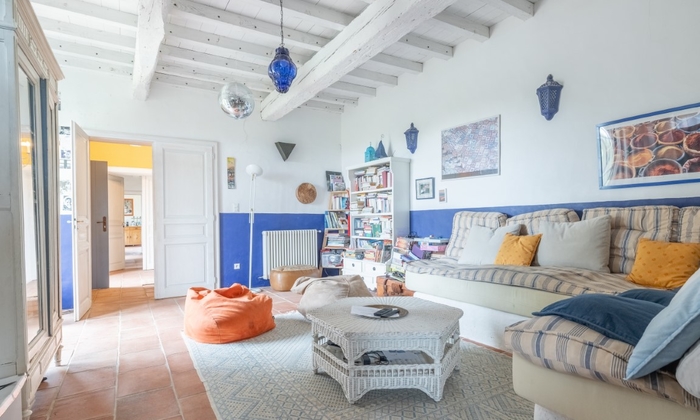 Magnifique gîte entier avec piscine et vue 36 €