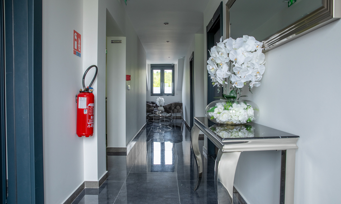 Luxury villa with pool & sauna ideal for an unforgettable event €400