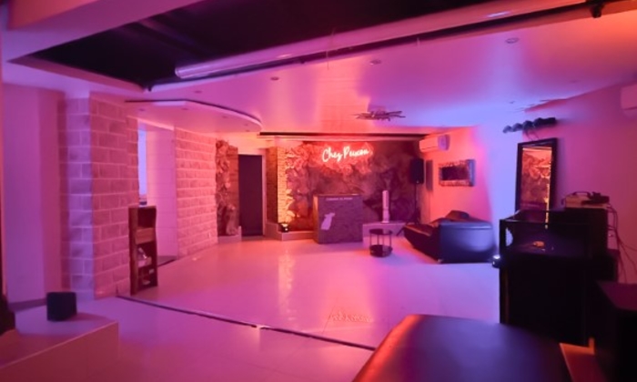 Location maison type Manoir - Loft à Paris 270 €