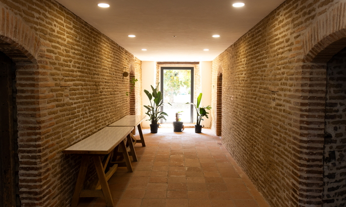 Reception area €205