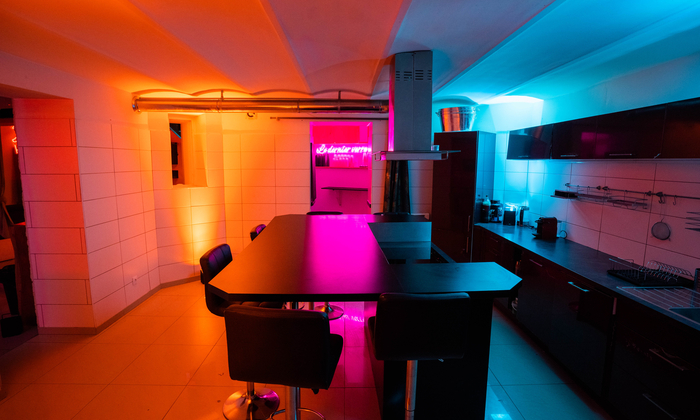 Location maison type Manoir - Loft à Paris 270 €