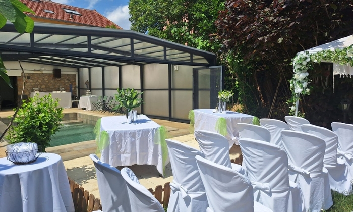 Maison du Bonheur Chelles – Lieu privé avec piscine chauffée & sauna €200
