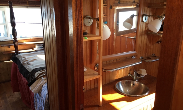 The Floating Villa in Lège-Cap-Ferret €80